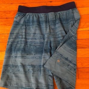 Mens Lululemon Large Workout Gym Shorts
